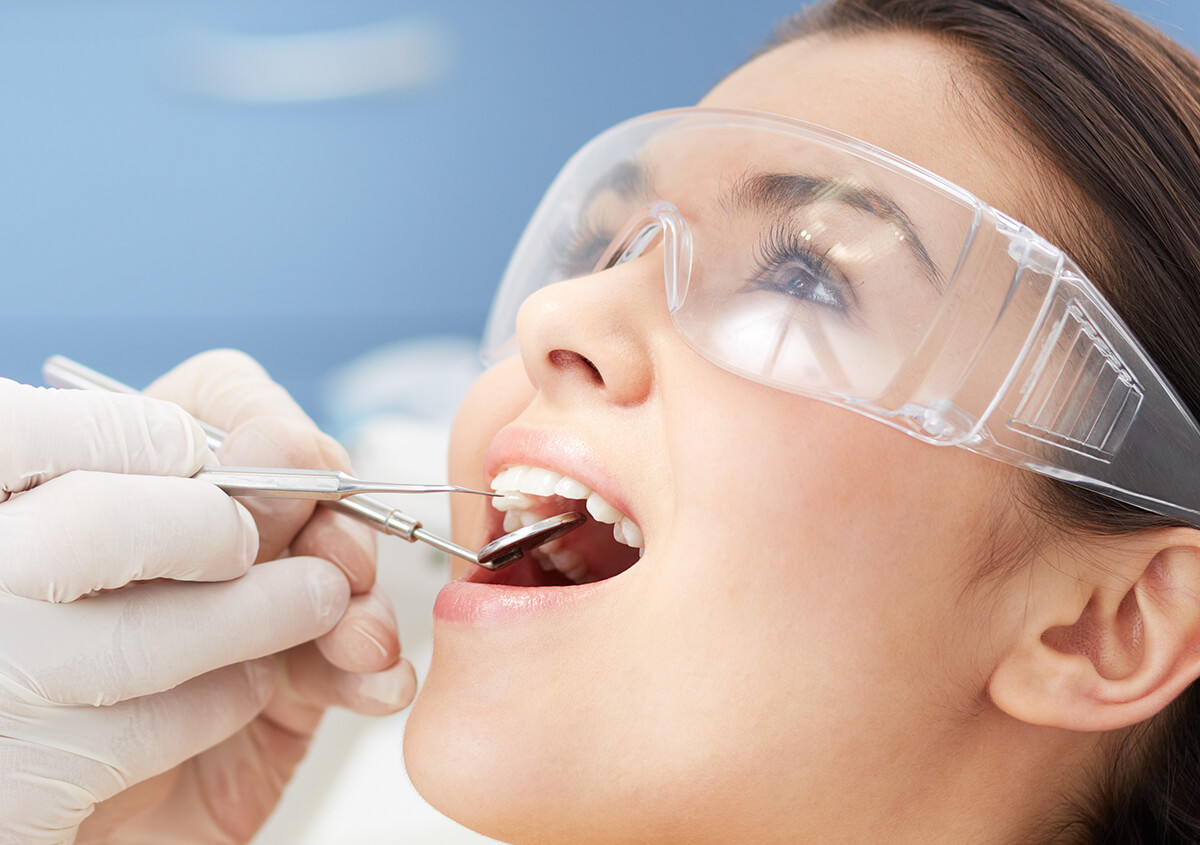 3 Oral Hygiene Practices Recommended by Top Dentists